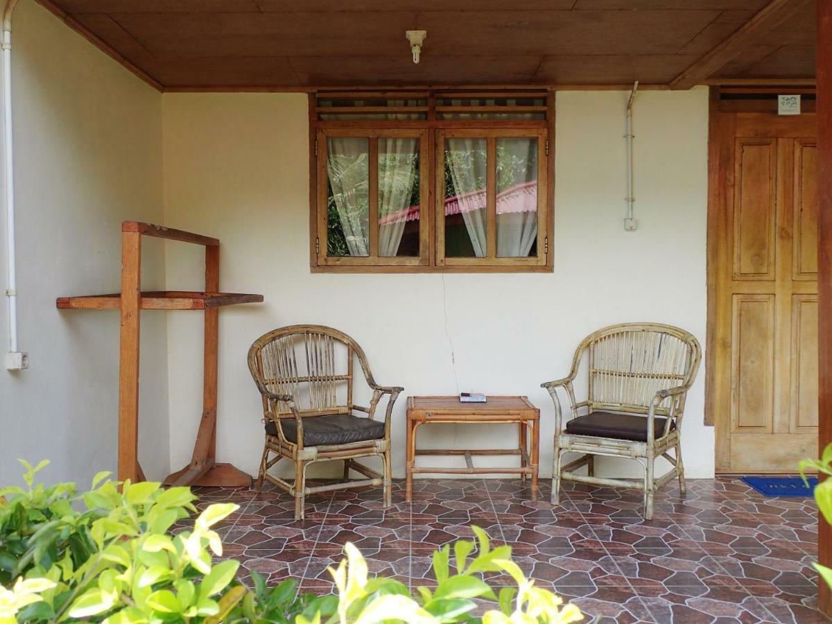 Two Fish Resort Lembeh 비퉁 외부 사진